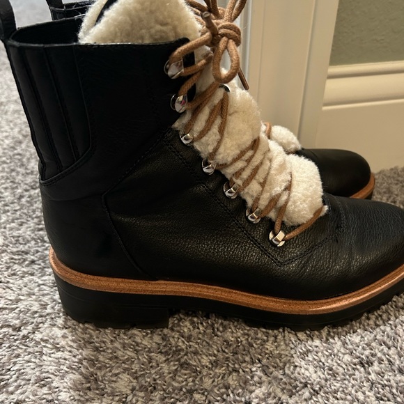 Indigo rd. Womens black boots with shearling detail size 8.5 - Picture 7 of 7
